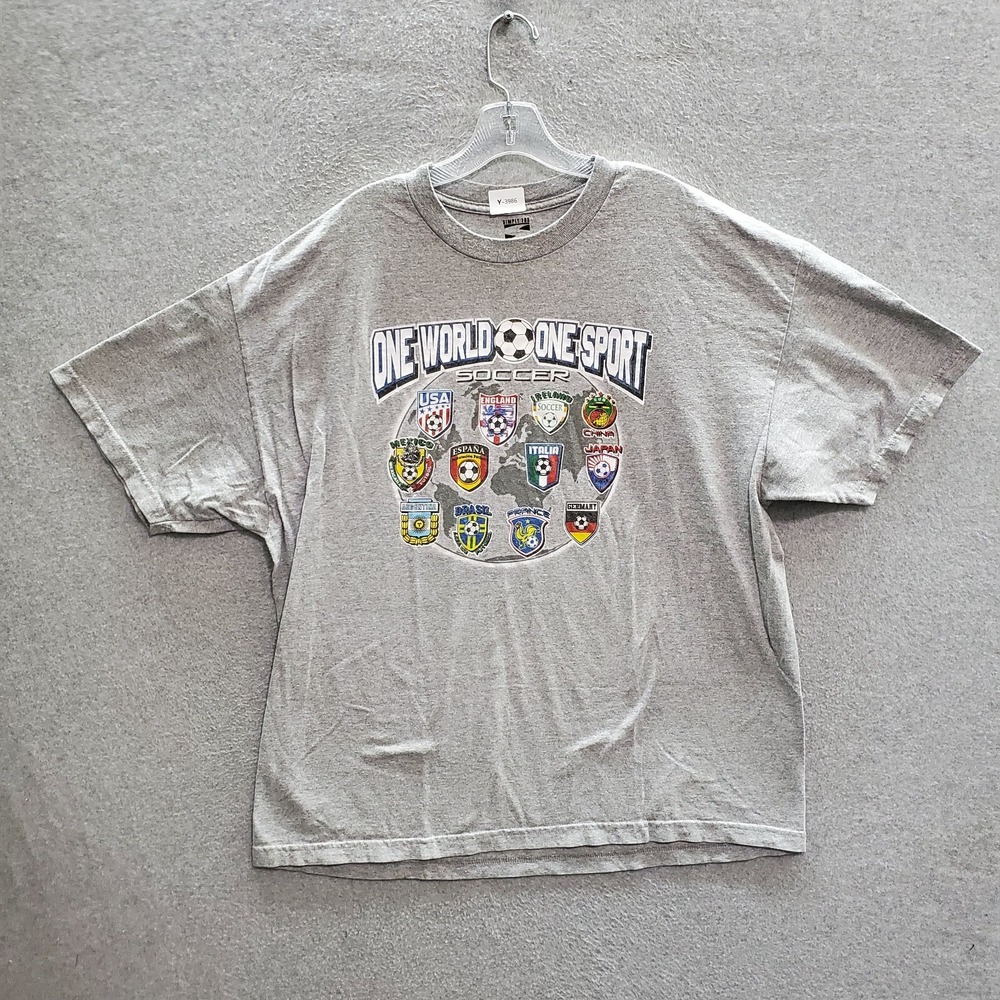 Simply For Sports Men T-Shirt XL Gray Soccer One World Sport Countries Flags Tee